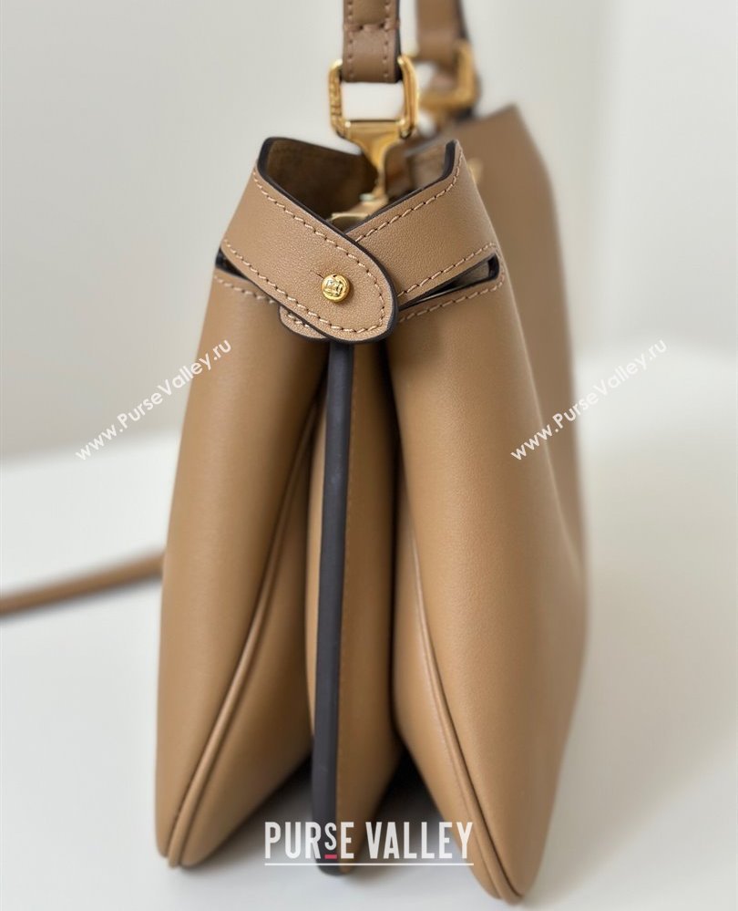 Fendi Peekaboo Soft Small Bag in Leather Beige 2025 80175 (CL-250807036)