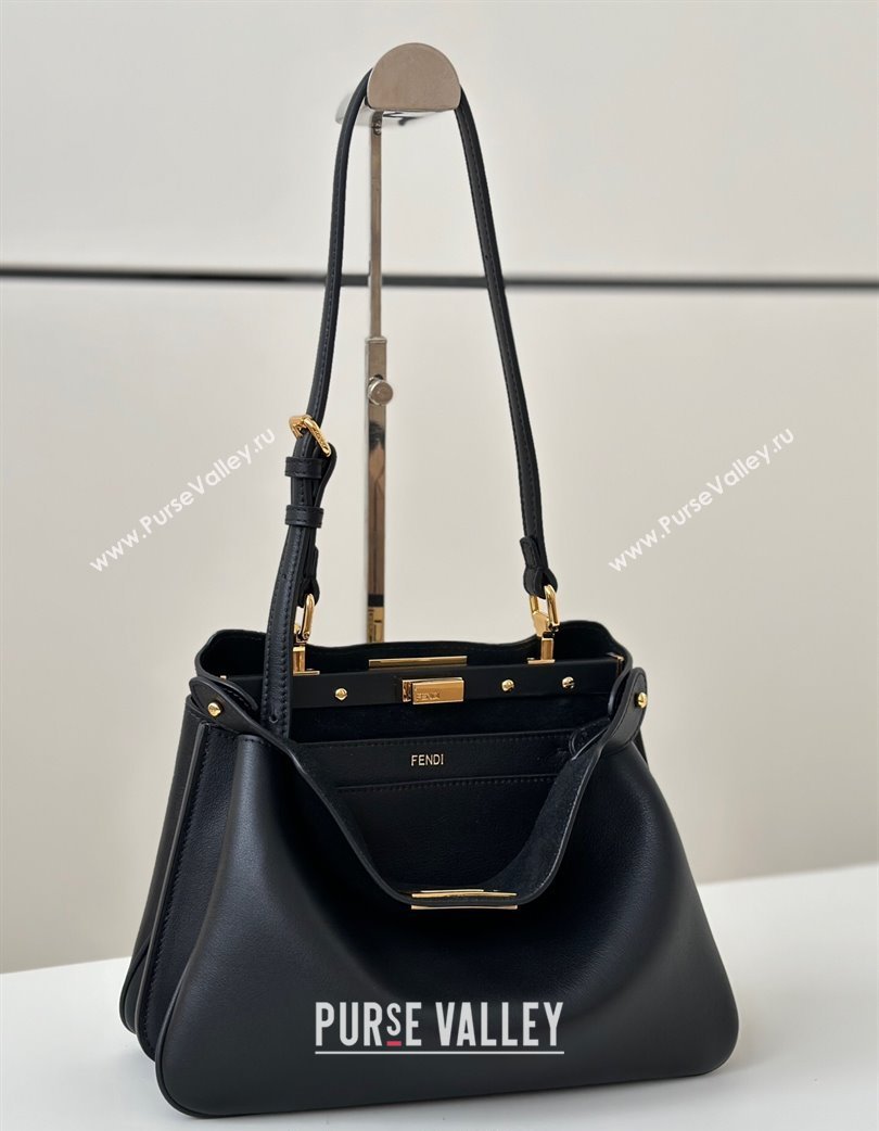 Fendi Peekaboo Soft Small Bag in Leather Black 2025 80175 (CL-250807037)