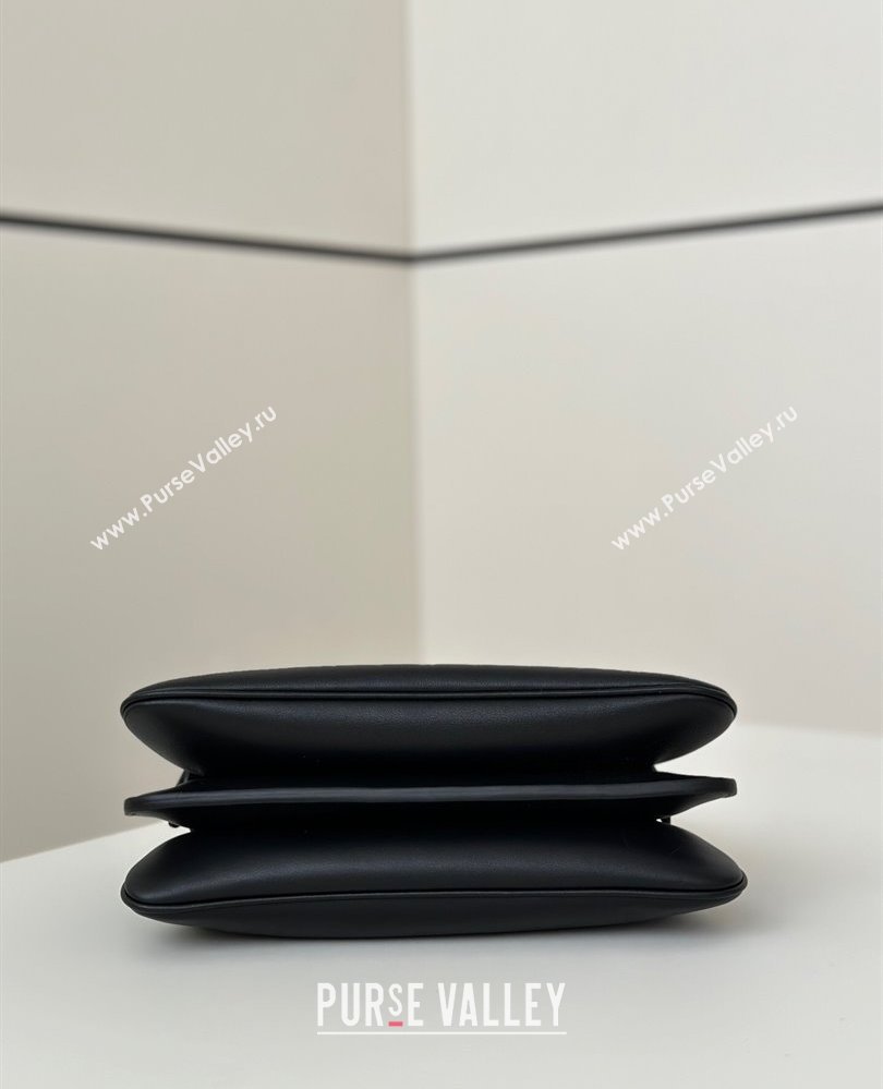 Fendi Peekaboo Soft Small Bag in Leather Black 2025 80175 (CL-250807037)