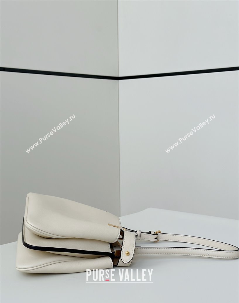 Fendi Peekaboo Soft Small Bag in Leather White 2025 80175 (CL-250807039)