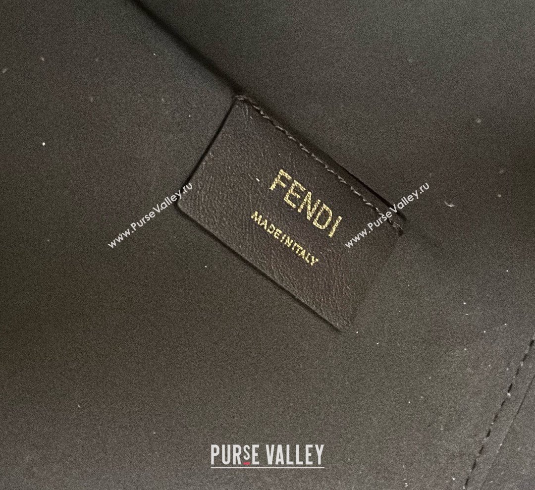 Fendi Sunshine Medium Tote Bag in Grained Leather 8636 Brown 2025 (CL-250807041)