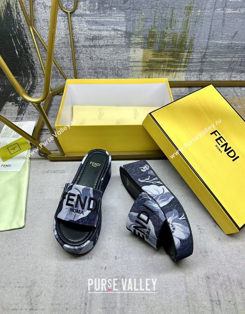 Fendi Sunshine Platform Slides Sandal 6cm in Printed Canvas Black 2025 0822 (MD-250822122)