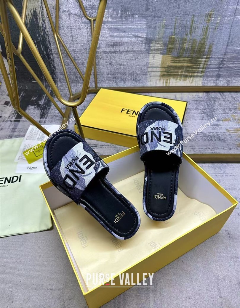 Fendi Sunshine Platform Slides Sandal 6cm in Printed Canvas Black 2025 0822 (MD-250822122)