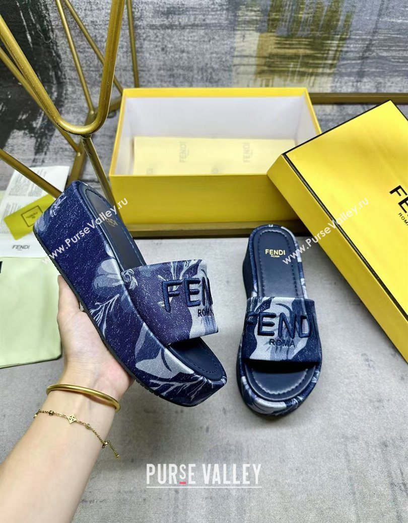 Fendi Sunshine Platform Slides Sandal 6cm in Printed Canvas Dark Blue 2025 0822 (MD-250822123)