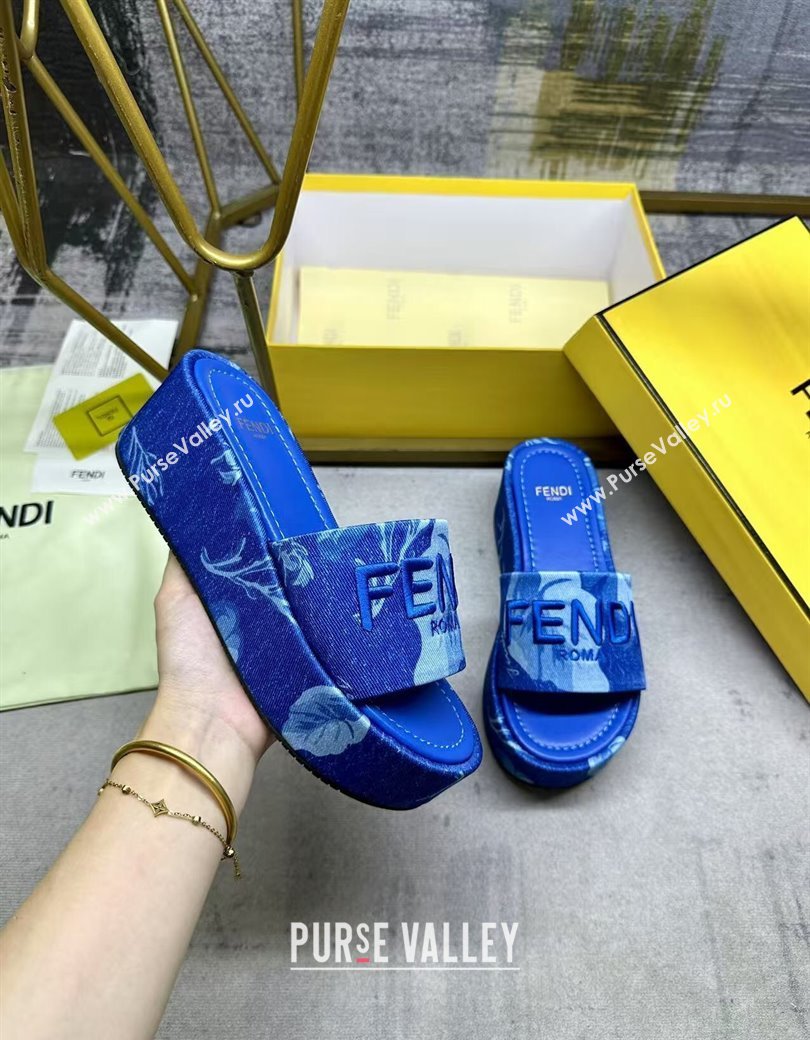 Fendi Sunshine Platform Slides Sandal 6cm in Printed Canvas Sky Blue 2025 0822 (MD-250822124)