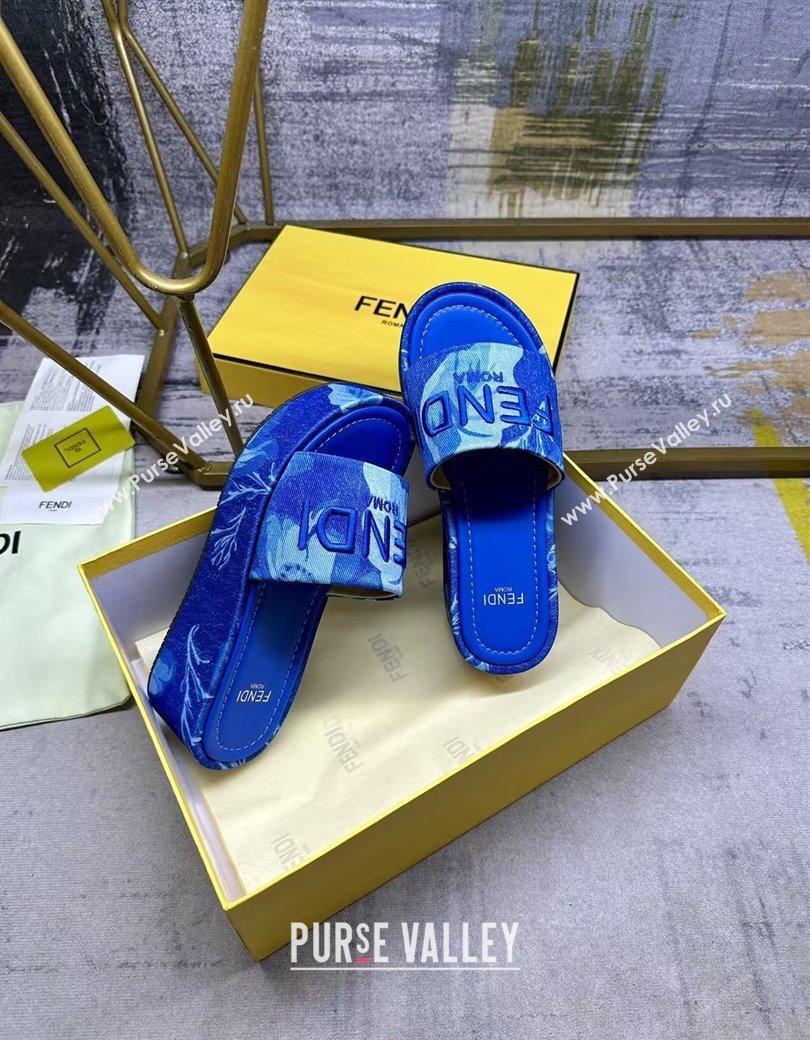 Fendi Sunshine Platform Slides Sandal 6cm in Printed Canvas Sky Blue 2025 0822 (MD-250822124)