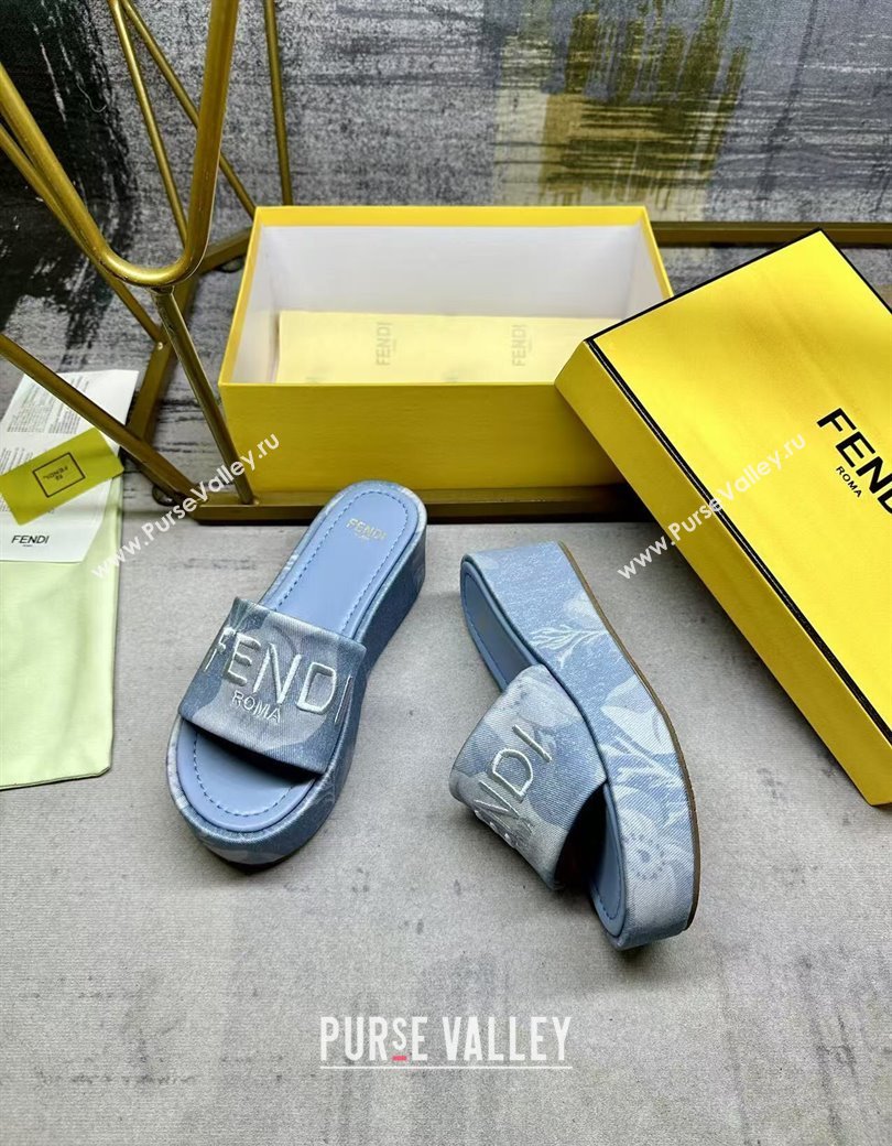 Fendi Sunshine Platform Slides Sandal 6cm in Printed Canvas Light Blue 2025 0822 (MD-250822125)