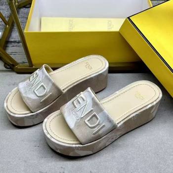 Fendi Sunshine Platform Slides Sandal 6cm in Printed Canvas Beige 2025 0822 (MD-250822126)