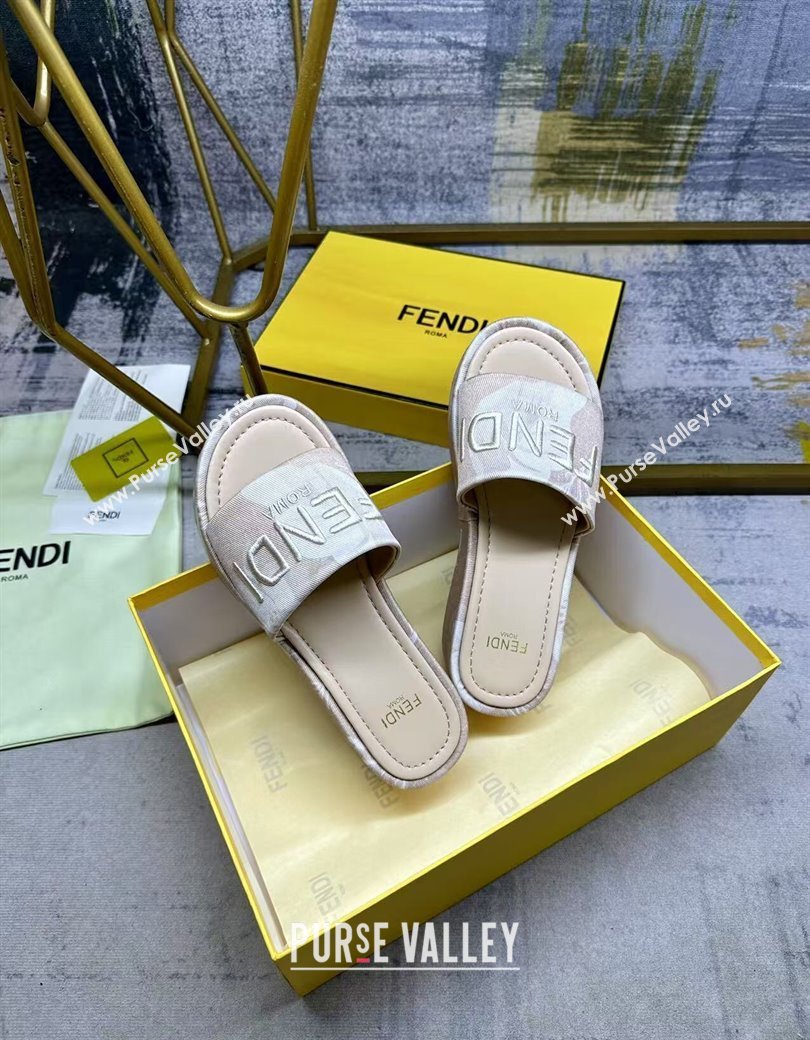 Fendi Sunshine Platform Slides Sandal 6cm in Printed Canvas Beige 2025 0822 (MD-250822126)