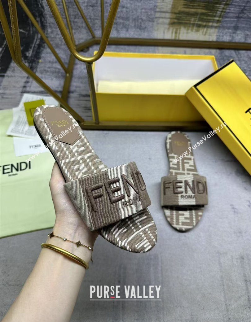 Fendi Sunshine Flat Slides Sandal in Striped Denim-effect Jacquard Grey 2025 (MD-250822130)