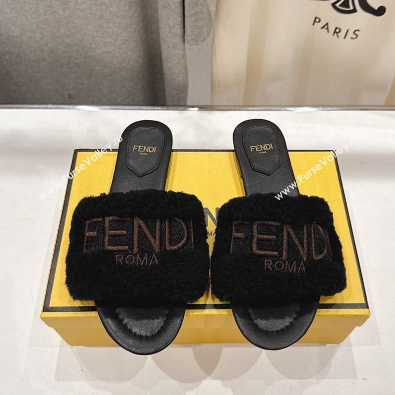 Fendi Shearling Flat Slides Sandal Black 2025 FE0822 (MD-250822131)