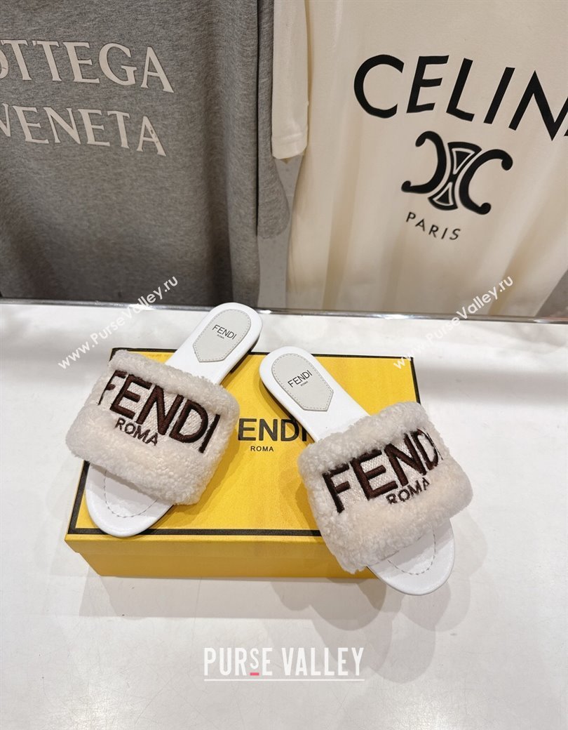 Fendi Shearling Flat Slides Sandal White 2025 FE0822 (MD-250822132)