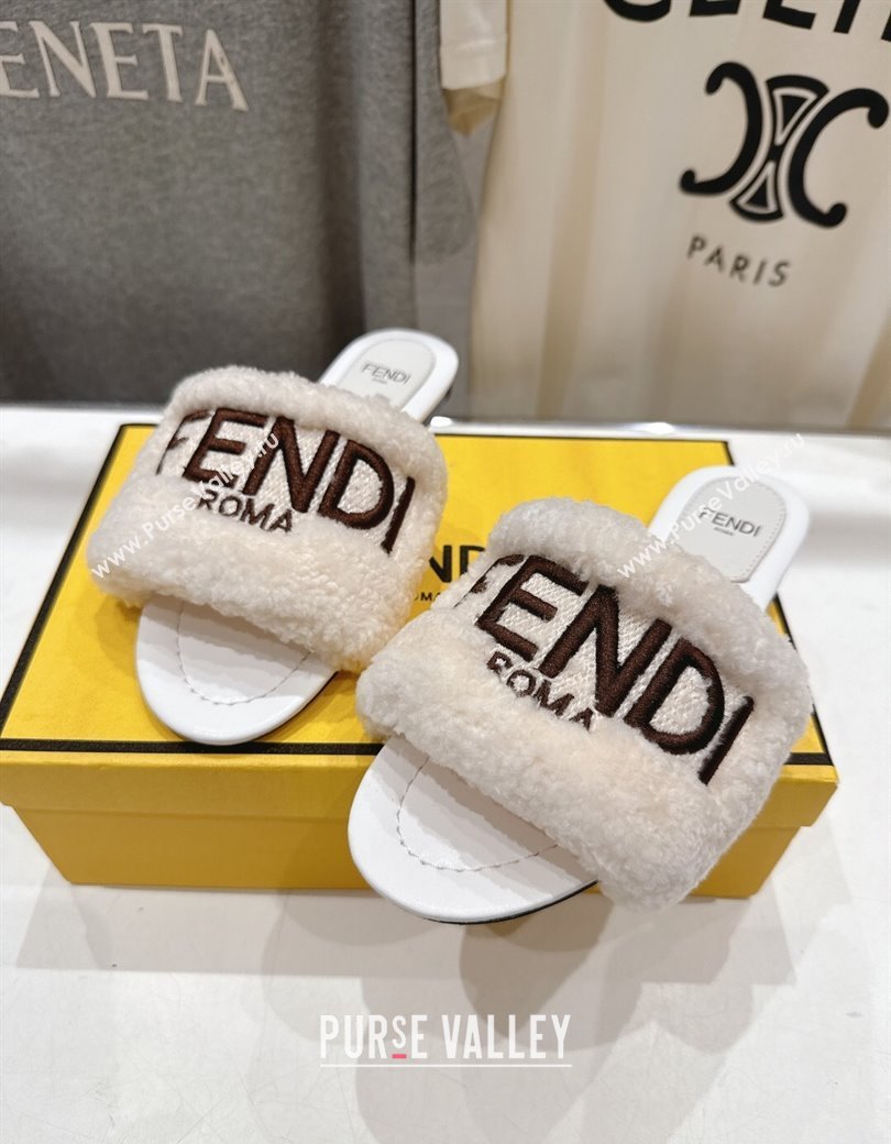 Fendi Shearling Flat Slides Sandal White 2025 FE0822 (MD-250822132)