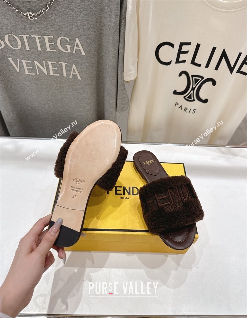 Fendi Shearling Flat Slides Sandal Dark Brown 2025 FE0822 (MD-250822133)