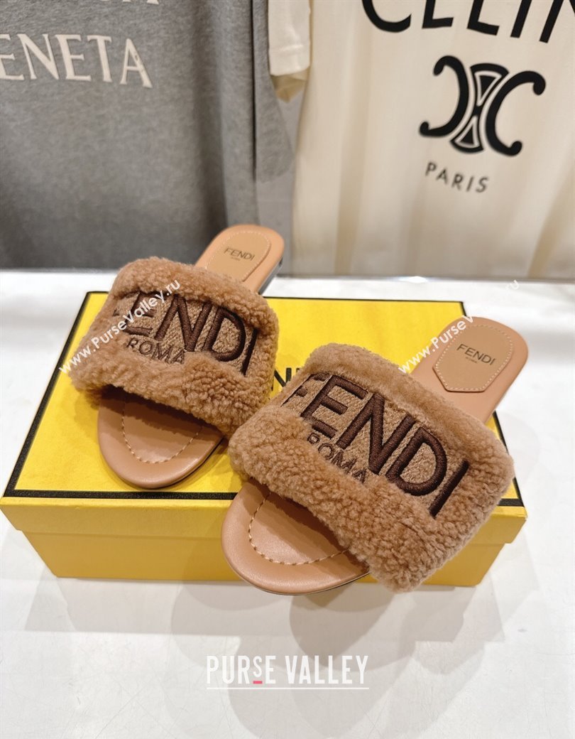 Fendi Shearling Flat Slides Sandal Light Brown 2025 FE0822 (MD-250822134)