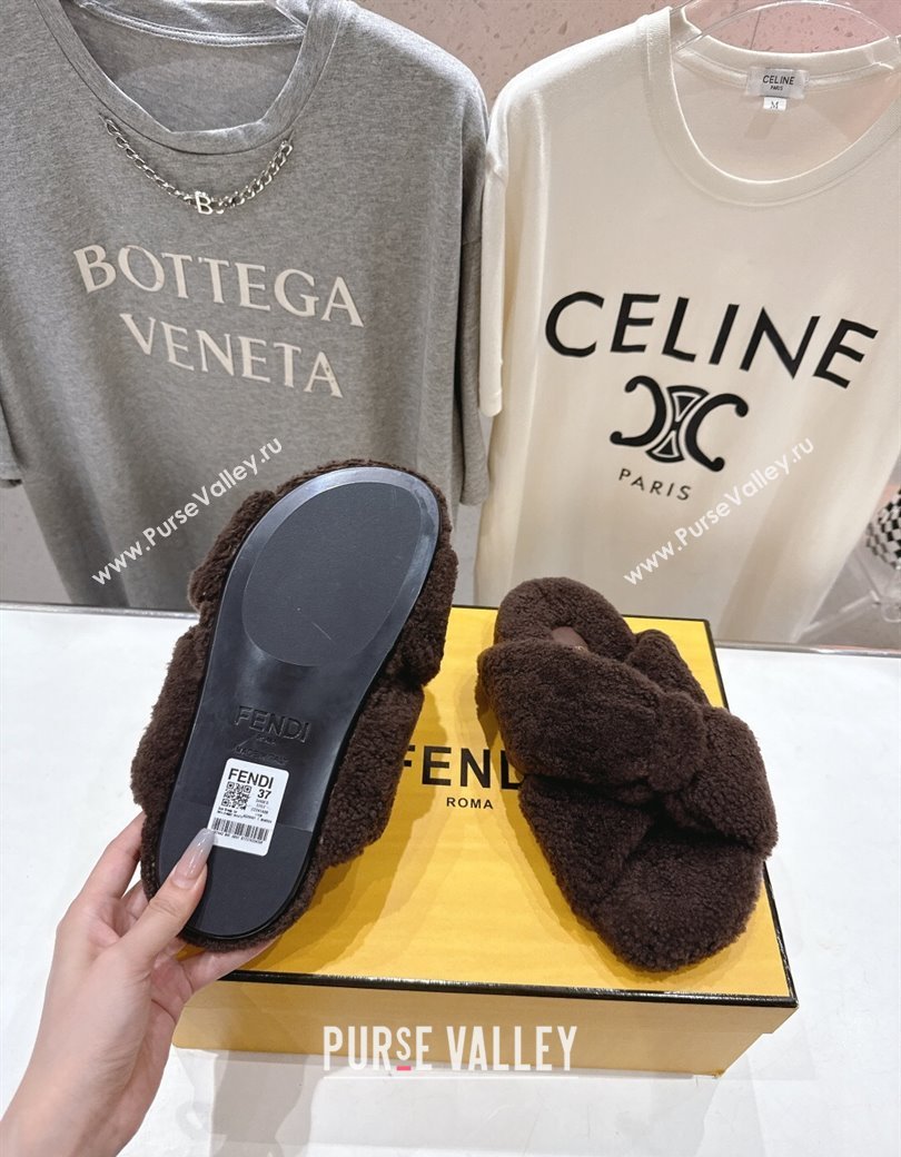 Fendi Feel Shearling Flat Slides Sandal Dark Brown 2025 FE0821 (MD-250822135)