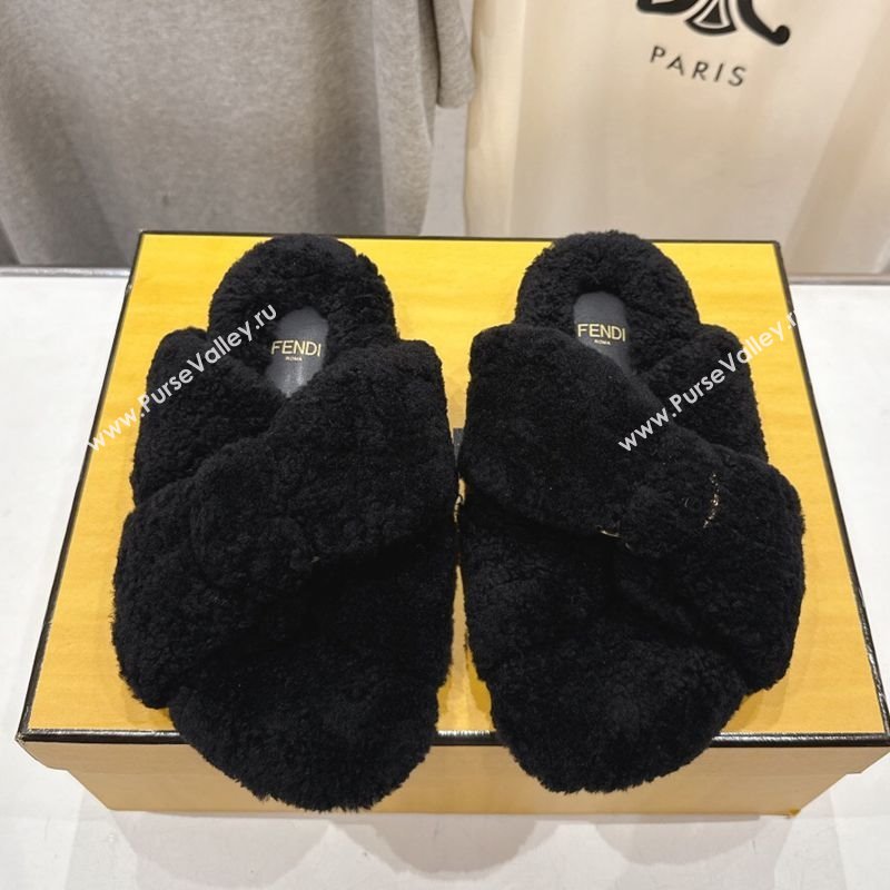 Fendi Feel Shearling Flat Slides Sandal Black 2025 FE0821 (MD-250822137)
