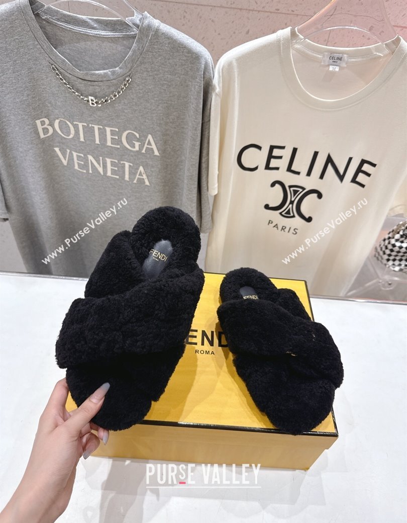 Fendi Feel Shearling Flat Slides Sandal Black 2025 FE0821 (MD-250822137)