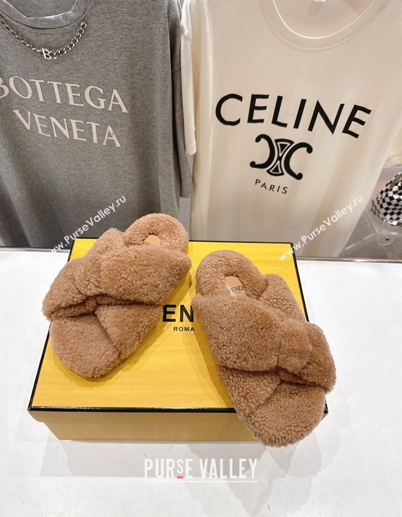 Fendi Feel Shearling Flat Slides Sandal Brown 2025 FE0821 (MD-250822138)