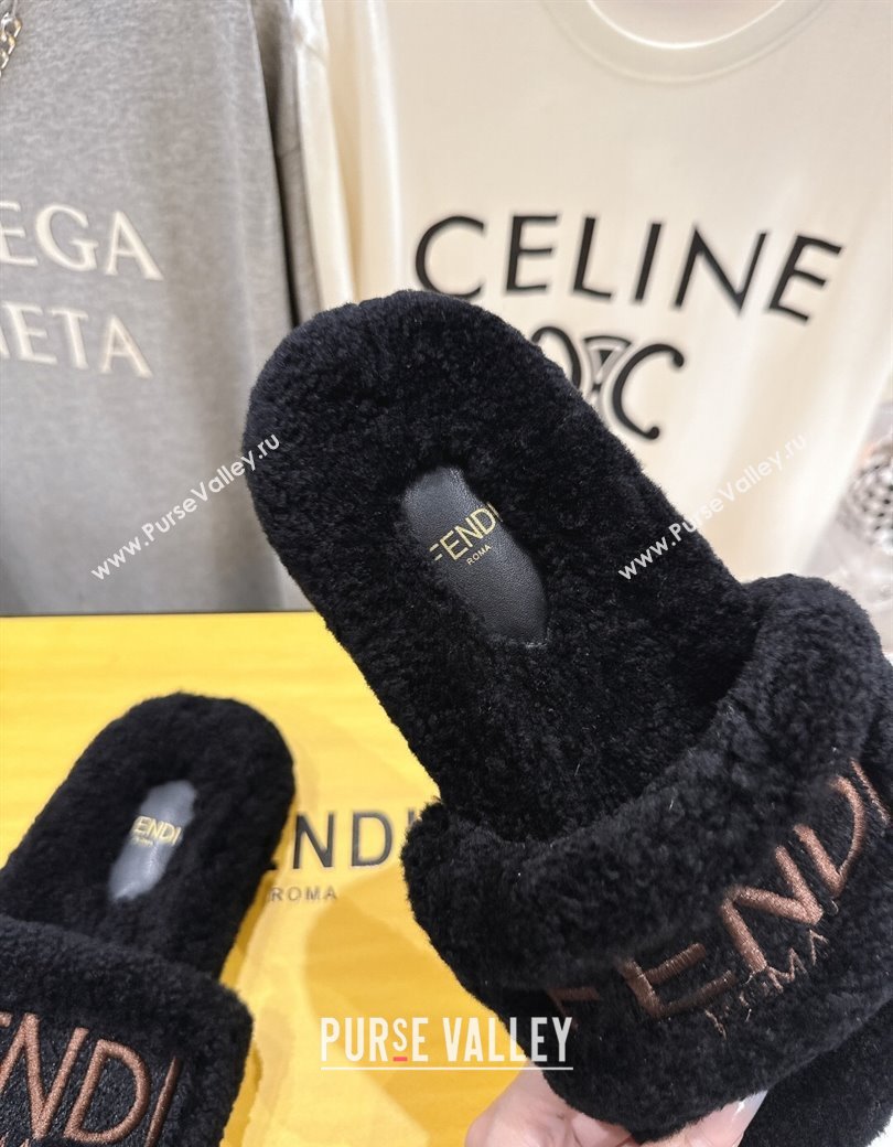 Fendi Shearling Flat Slides Sandal Black 2025 FE0820 (MD-250822139)