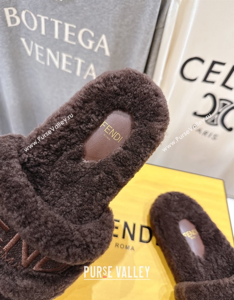 Fendi Shearling Flat Slides Sandal Dark Brown 2025 FE0820 (MD-250822140)