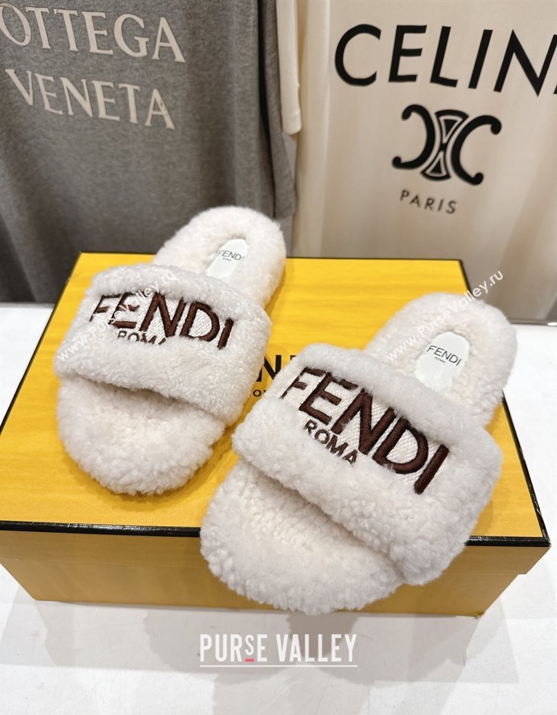 Fendi Shearling Flat Slides Sandal White 2025 FE0820 (MD-250822141)