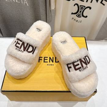 Fendi Sunshine Platform Slides Sandal in Shearling Wool White 2025 FE103001 (MD-251030009)