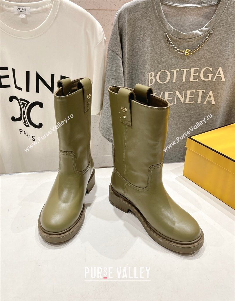 Fendi Filo Flat Ankle Boots in Calf Leather Green 2025 FE103004 (MD-251030028)