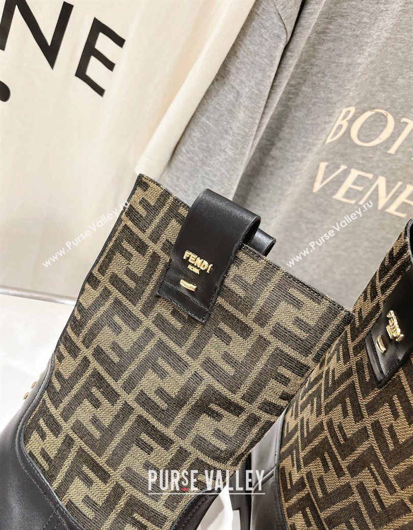 Fendi Filo Flat Ankle Boots in FF Canvas and Leather Beige 2025 FE103004 (MD-251030030)