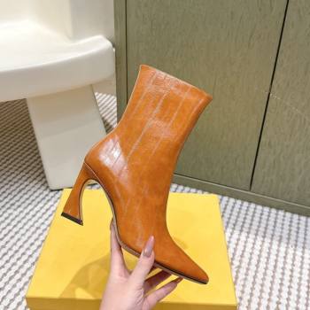 Fendi Arco Heel Ankle Boots 9.5cm in Hagfish Embossed Leather Beige 2025 (MD-251030037)