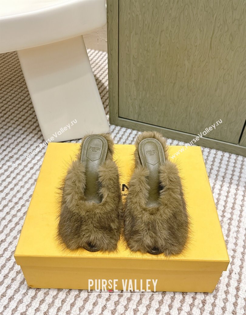 Fendi Arco Wedge Mules 7.5cm in Rabbit Fur Green 2025 (MD-251030002)