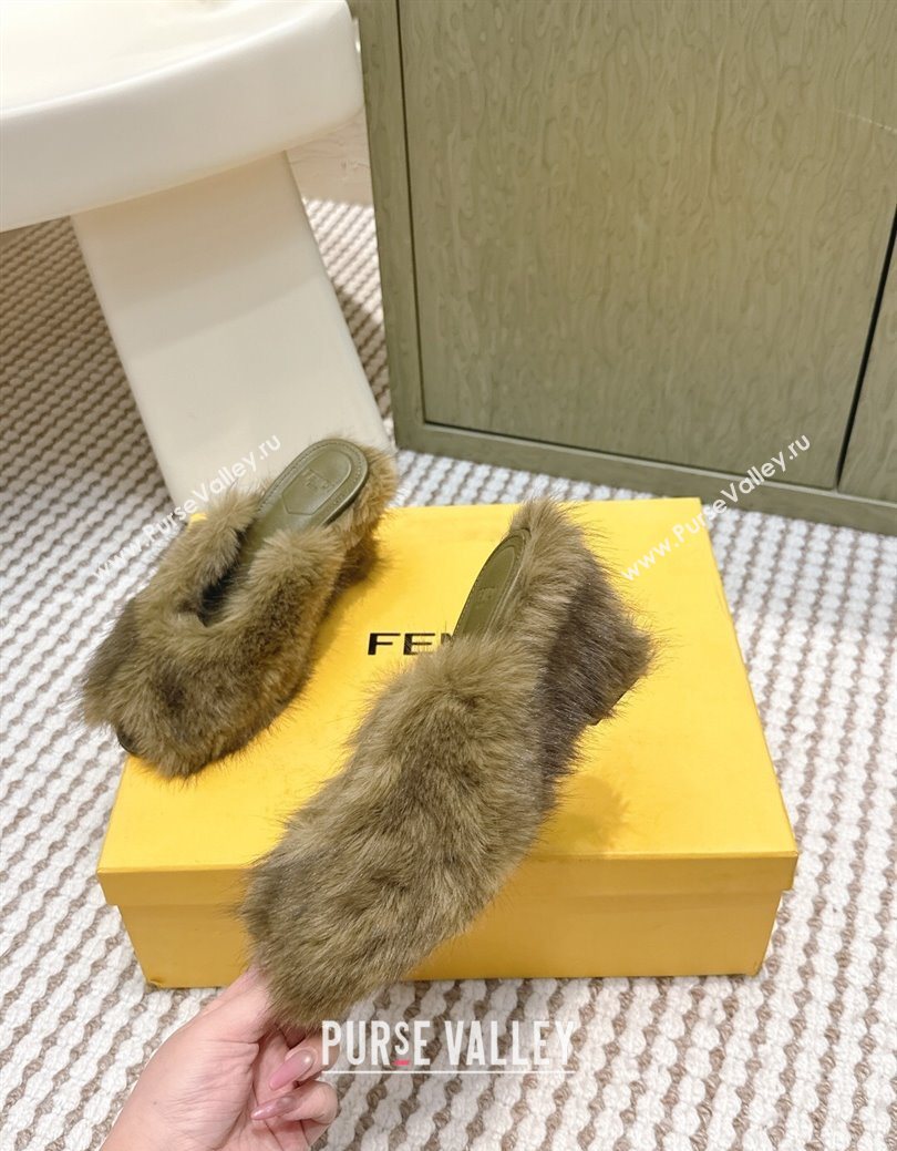 Fendi Arco Wedge Mules 7.5cm in Rabbit Fur Green 2025 (MD-251030002)