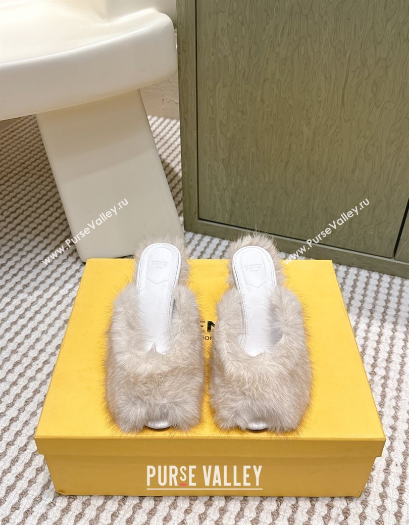 Fendi Arco Wedge Mules 7.5cm in Rabbit Fur White 2025 (MD-251030003)