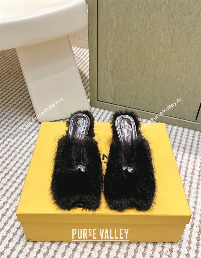 Fendi Arco Wedge Mules 7.5cm in Rabbit Fur Black 2025 (MD-251030004)