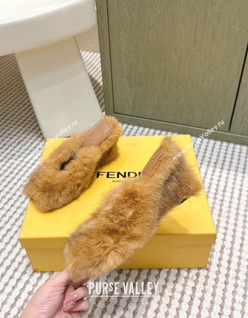 Fendi Arco Wedge Mules 7.5cm in Rabbit Fur Beige 2025 (MD-251030006)