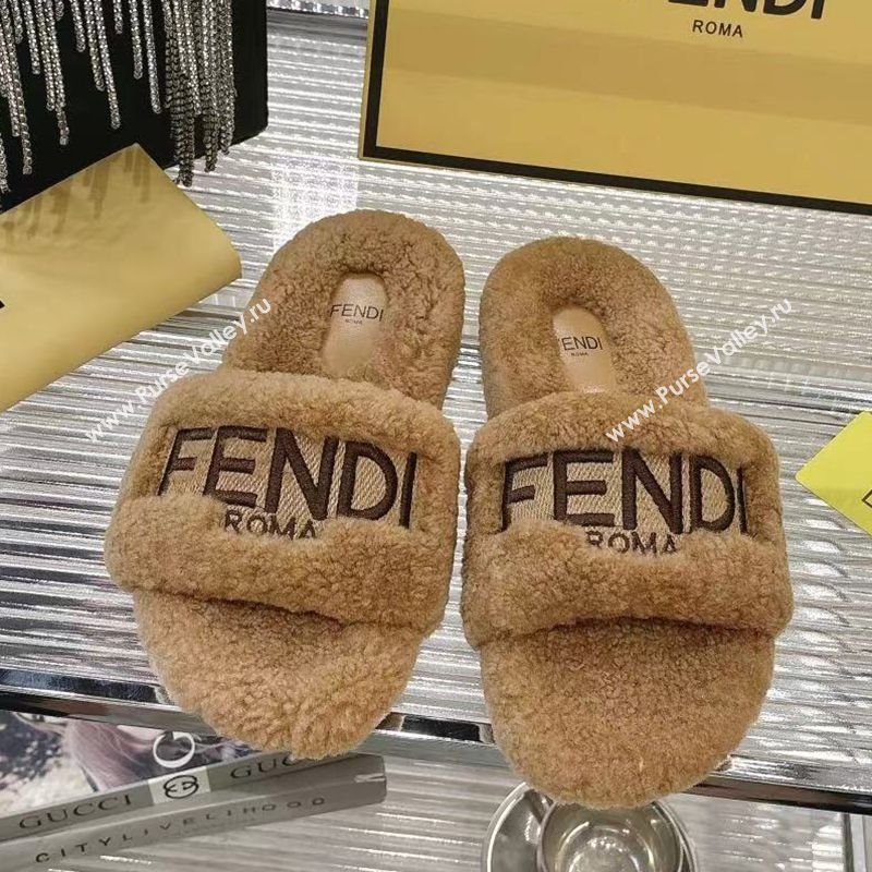 Fendi Flat Slides Sandal in Shearling Wool Beige 2025 FE103002 (MD-251030011)