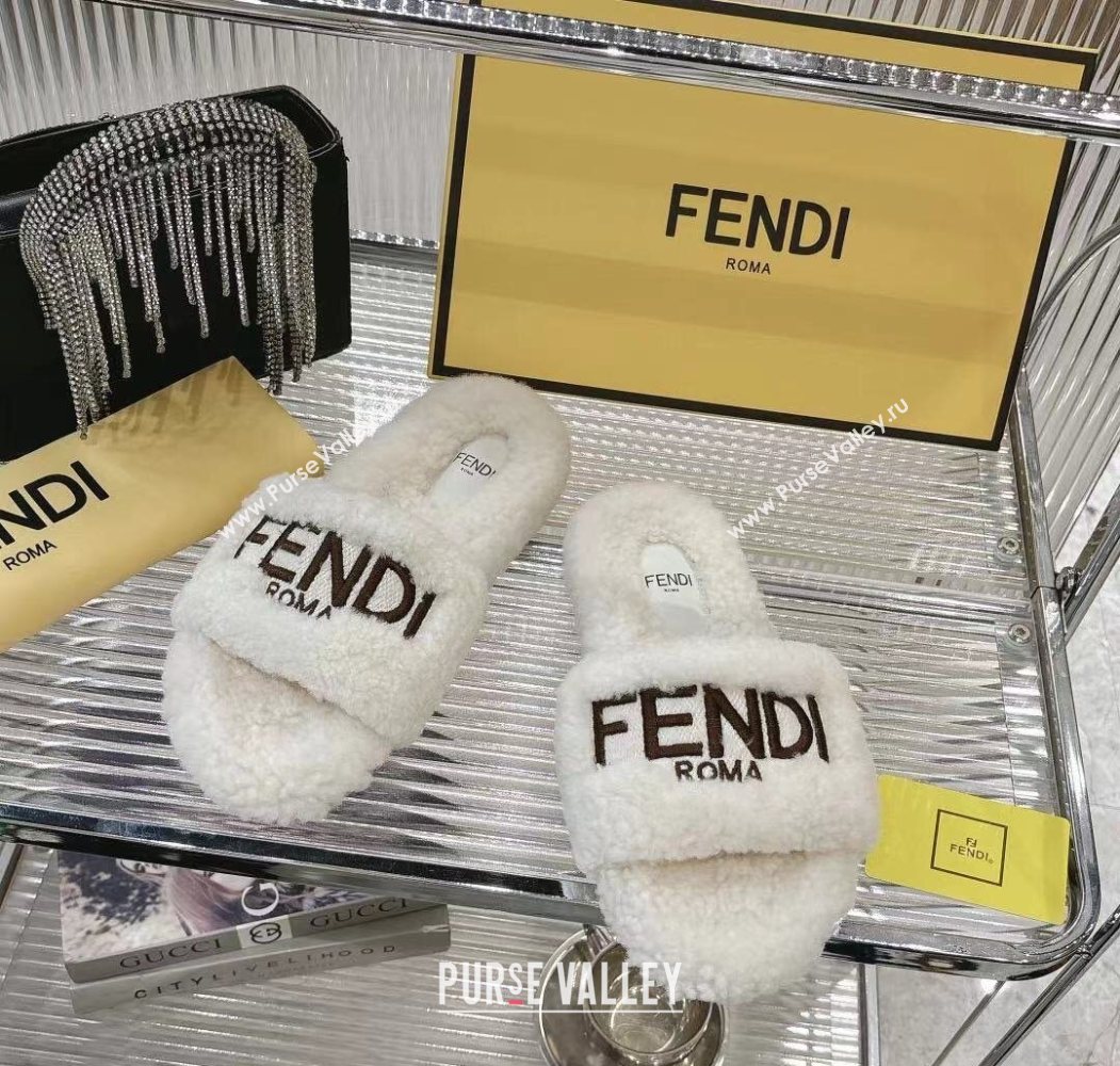 Fendi Flat Slides Sandal in Shearling Wool White 2025 FE103002 (MD-251030013)