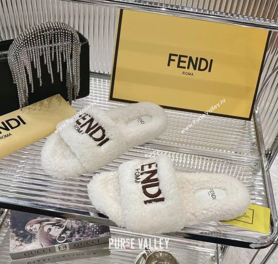 Fendi Flat Slides Sandal in Shearling Wool White 2025 FE103002 (MD-251030013)