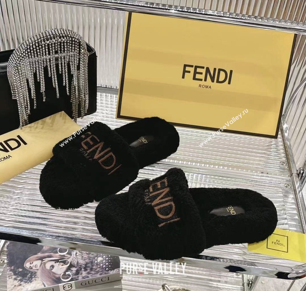 Fendi Flat Slides Sandal in Shearling Wool Black 2025 FE103002 (MD-251030014)