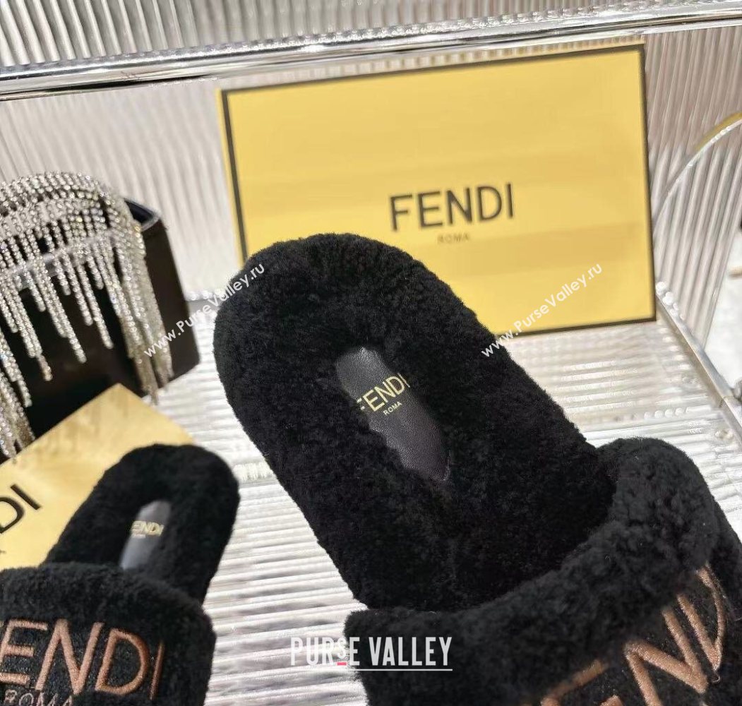 Fendi Flat Slides Sandal in Shearling Wool Black 2025 FE103002 (MD-251030014)