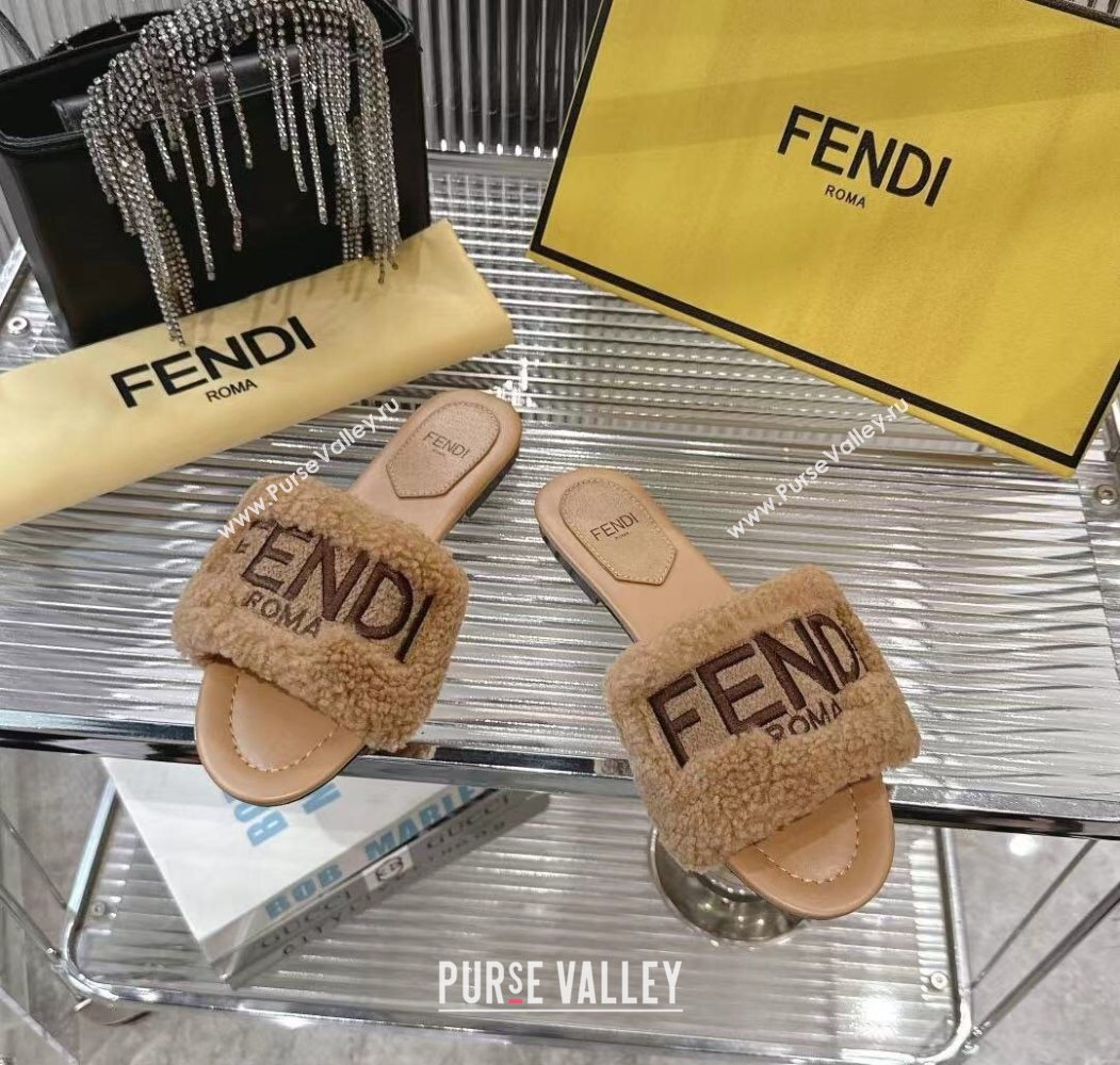 Fendi Flat Slides Sandal in Shearling Wool Beige 2025 FE103003 (MD-251030016)