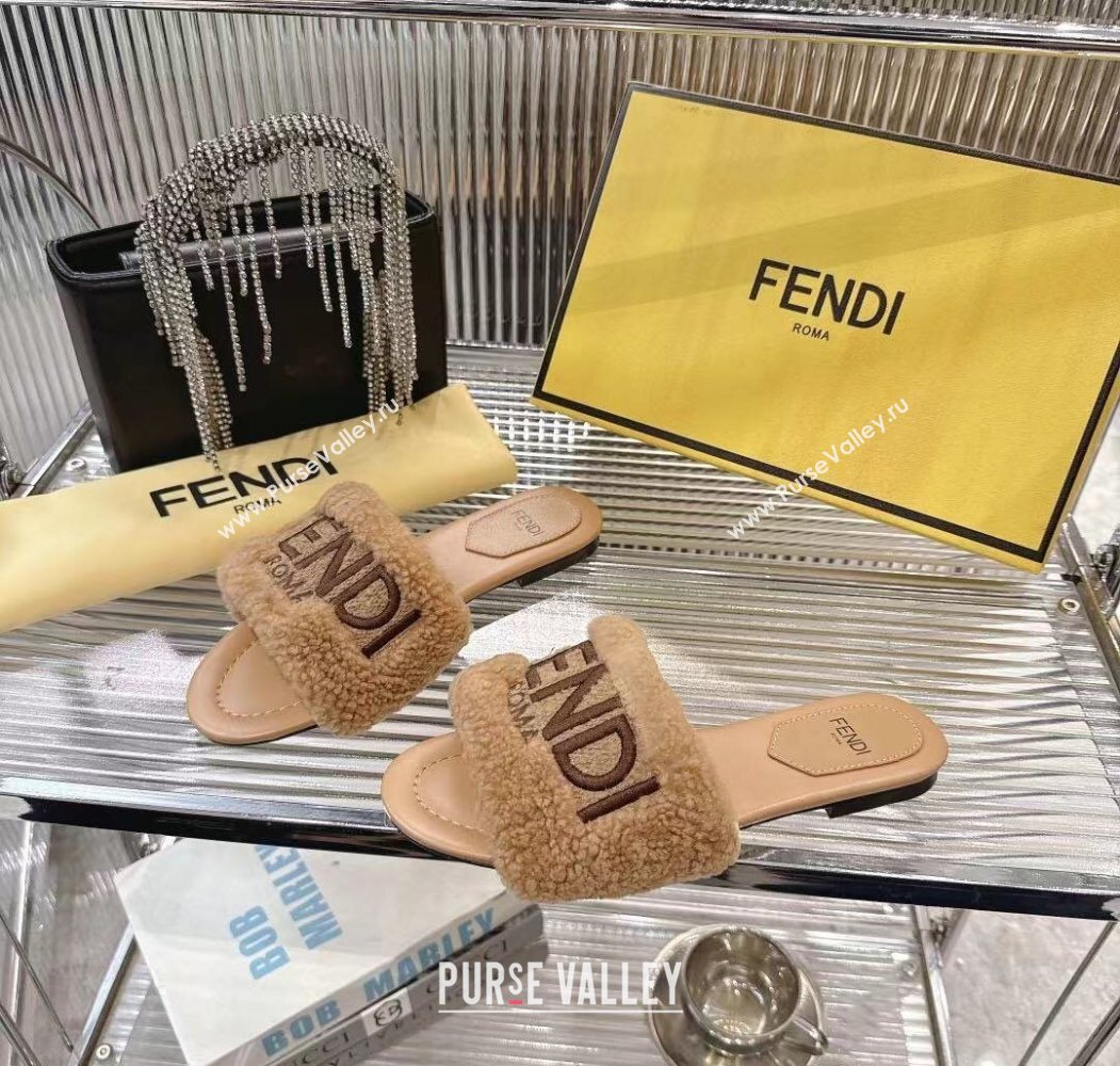 Fendi Flat Slides Sandal in Shearling Wool Beige 2025 FE103003 (MD-251030016)