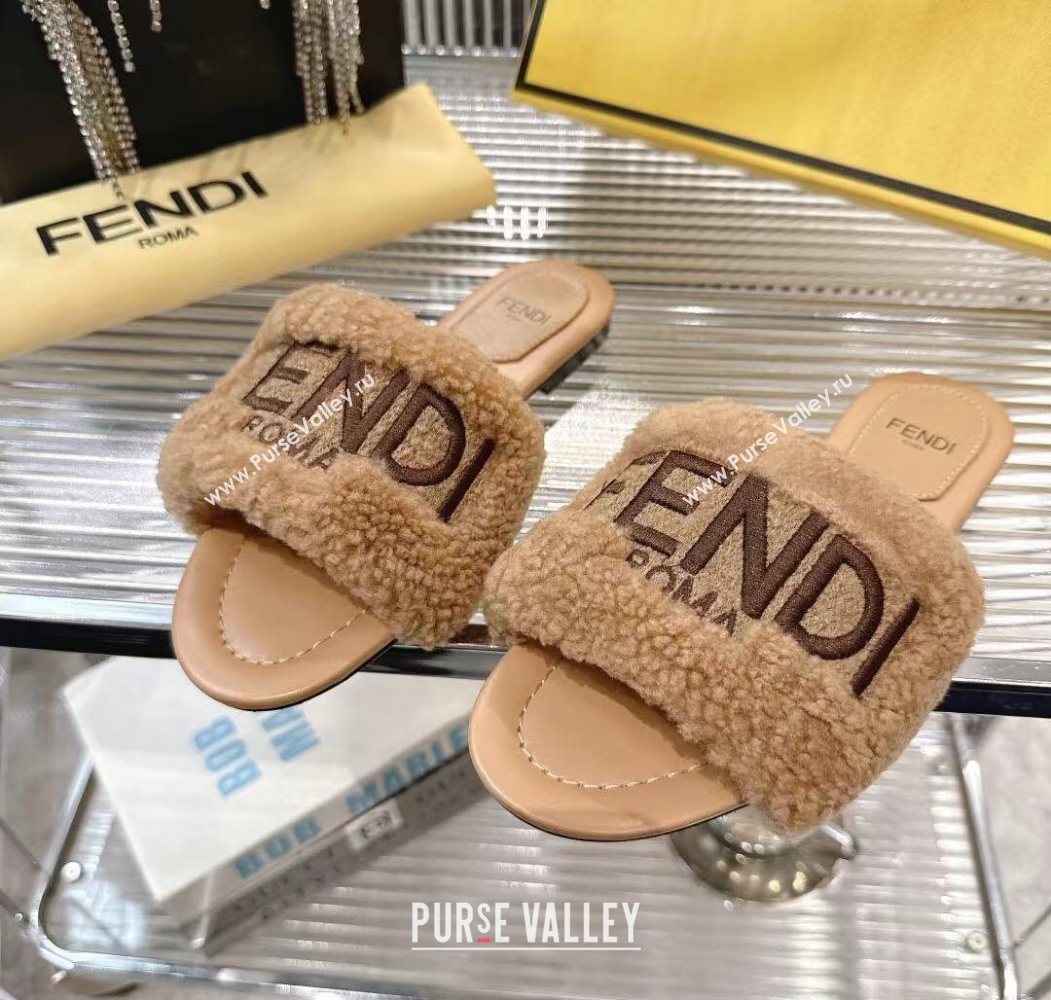 Fendi Flat Slides Sandal in Shearling Wool Beige 2025 FE103003 (MD-251030016)