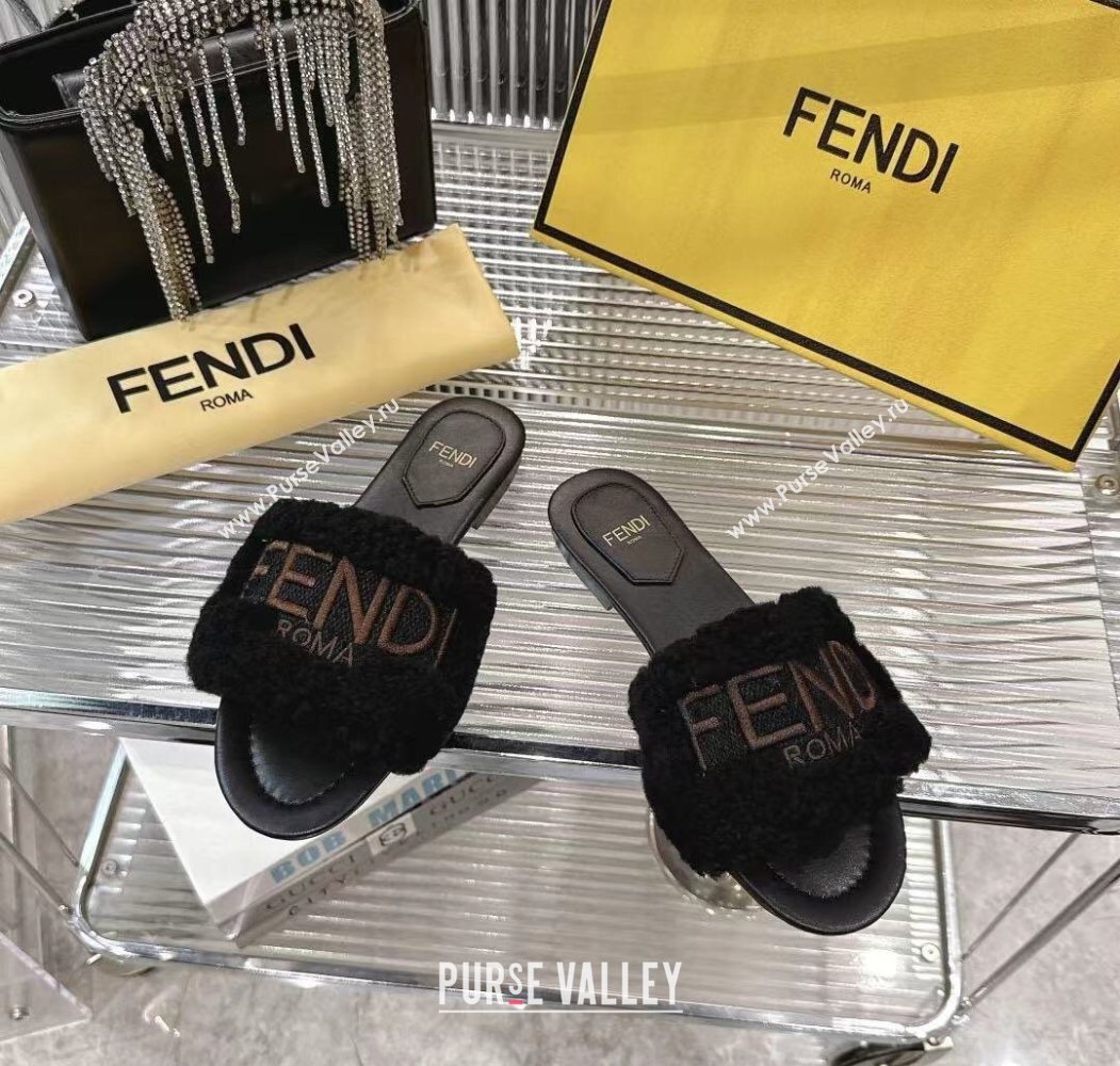 Fendi Flat Slides Sandal in Shearling Wool Black 2025 FE103003 (MD-251030017)