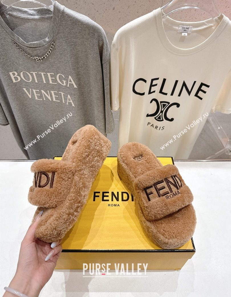 Fendi Sunshine Platform Slides Sandal in Shearling Wool Light Brown 2025 FE103001 (MD-251030007)