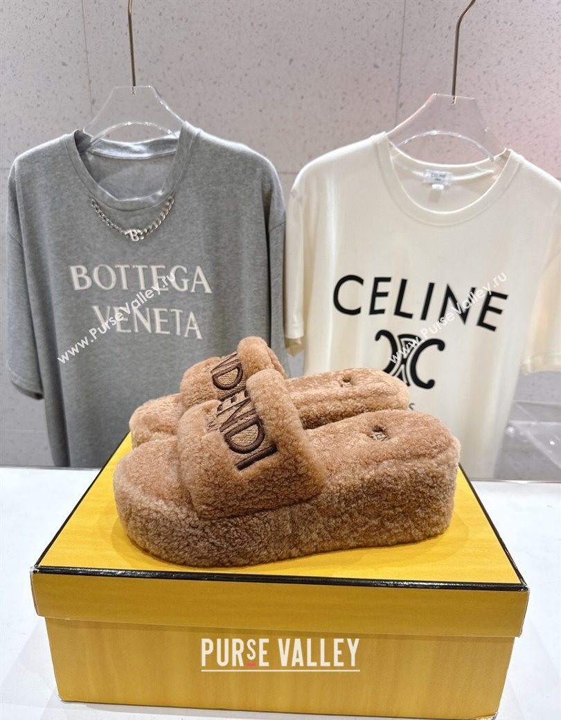 Fendi Sunshine Platform Slides Sandal in Shearling Wool Light Brown 2025 FE103001 (MD-251030007)