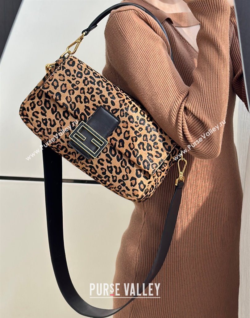 Fendi Baguette Medium Bag in Leopard Printed Mohair 2025 8691M (CL-251124002)
