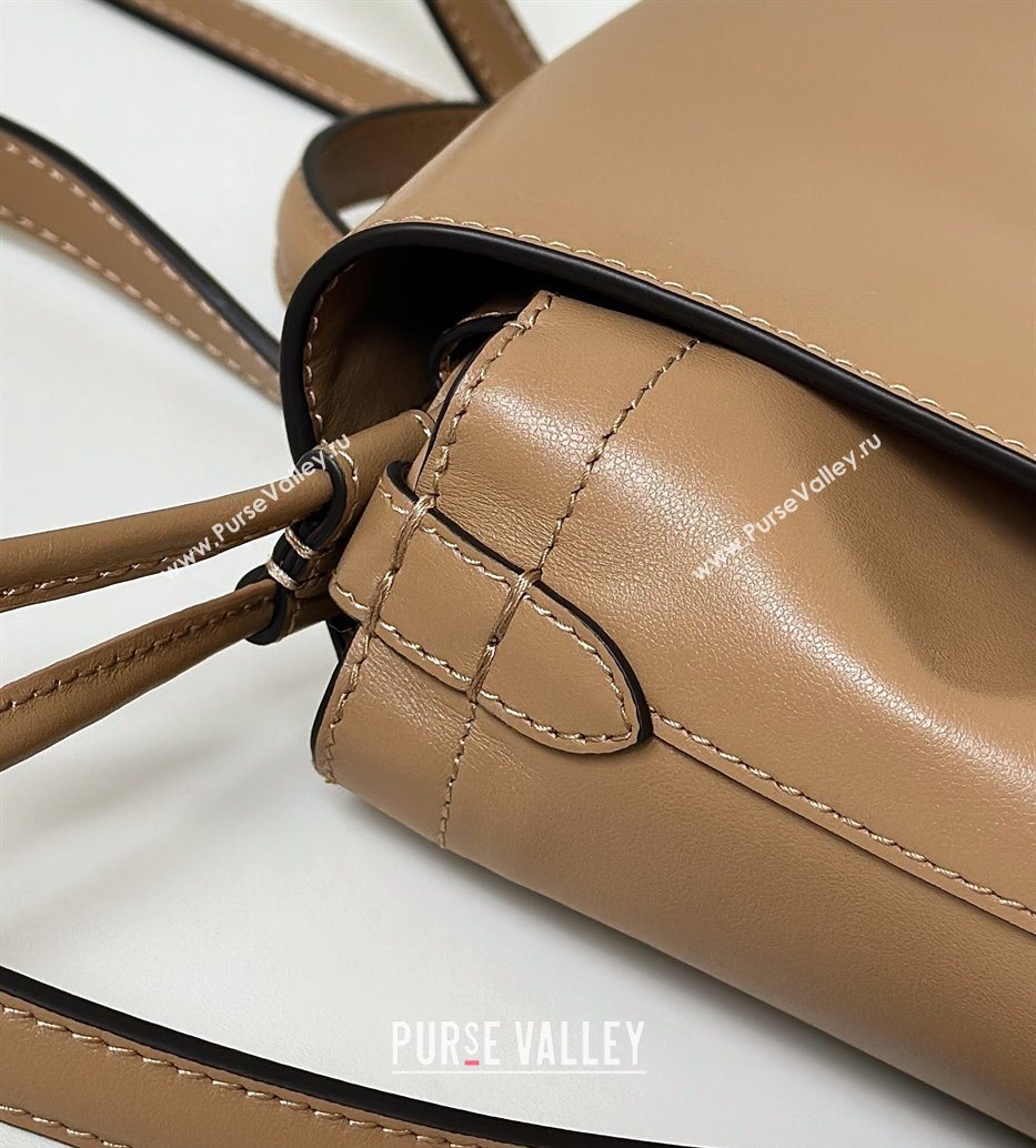 Fendi Backpack Bag in Leather Beige 2025 8689 (CL-251124007)