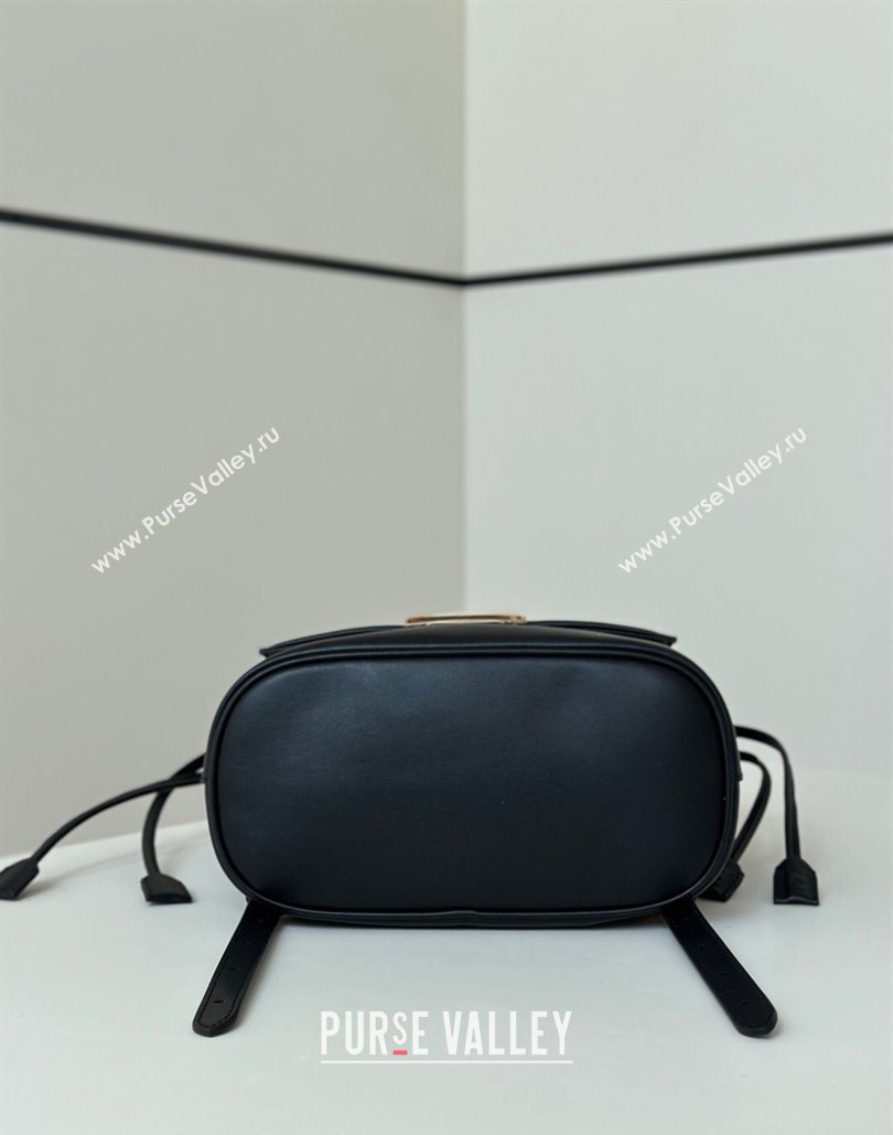 Fendi Backpack Bag in Leather Black 2025 8689 (CL-251124008)