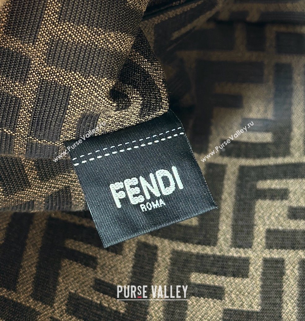 Fendi Backpack Bag in Leather Black 2025 8689 (CL-251124008)